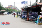 Chiến dịch giành lại vỉa hè ở TP Hà Tĩnh: Nơi ráo riết, nơi thờ ơ!