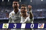 Ronaldo lập hat-trick, Real đặt một chân vào chung kết