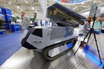 Belarus gây sốc với robot chiến đấu trang bị 4 tên lửa