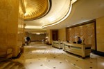 Choáng ngợp với khách sạn 7 sao siêu sang như cung điện ở Abu Dhabi