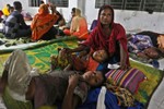 Mưa lớn gây sạt lở đất khiến 43 người chết ở Bangladesh