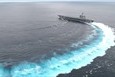Màn phô diễn kinh ngạc của tàu sân bay Mỹ USS Abraham Lincoln tải trọng 100.000 tấn