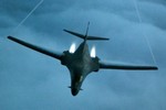 Mỹ triển khai 2 máy bay ném bom chiến lược đến bán đảo Triều Tiên