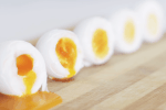 Canh thời gian luộc trứng để đạt độ chín chuẩn như Masterchef