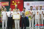 Hải quan Hà Tĩnh nhận Huân chương Lao động hạng nhì