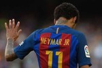 Barcelona chính thức tuyên bố: Neymar được phép rời CLB