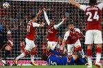 Khai màn Ngoại hạng Anh: Arsenal thắng nghẹt thở trước Leicester City