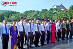 Dâng hương tưởng niệm Chủ tịch Hồ Chí Minh và các anh hùng, liệt sỹ