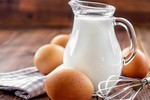 Ăn trứng, uống sữa cùng lúc trong bữa sáng có thể chuốc nguy cơ cho cơ thể