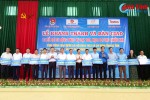 Quỹ Thiện tâm Vingroup trao 14 bể bơi di động tại Hà Tĩnh