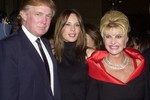 Melania phản ứng khi vợ cũ Trump tự nhận là “đệ nhất phu nhân”