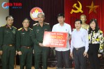 Bộ Quốc phòng hỗ trợ Hà Tĩnh 400 triệu khắc phục hậu quả mưa bão