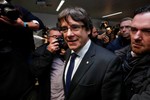 Thủ hiến Catalonia bị phế truất không xin tị nạn chính trị