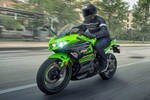 2018 Kawasaki Ninja 400: Lời răn đe với loạt đối thủ