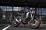 Honda CB300R 2018 - đối thủ mới của Yamaha MT-03