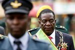 Zimbabwe cho quan tham 3 tháng "tự nguyện giao nộp tài sản"