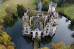Tòa lâu đài nghìn năm tuổi “sống lại” nhờ điều kỳ diệu