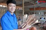 Chàng thanh niên Hà Tĩnh đưa đồ gỗ mỹ nghệ sang Hàn Quốc, Nhật Bản