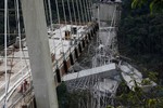 Colombia: Sập cầu đang xây dựng, ít nhất 10 người thiệt mạng