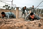 Cận cảnh binh sĩ Mỹ huấn luyện vượt mọi địa hình phức tạp