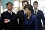 Hàn Quốc truyền hình trực tiếp buổi tuyên án bà Park Geun Hye