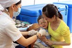 Đã có hơn 50.000 trẻ tại 19 địa phương tiêm vắc xin sởi - rubella do Việt Nam sản xuất