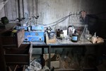 Bên trong một phòng thí nghiệm hóa học vừa bị phát hiện ở Douma, Syria