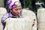 Photo: Độc đáo nghề chằm áo tơi ở Hà Tĩnh