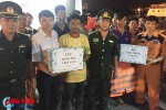 Cứu sống 13 ngư dân gặp nạn trên vùng biển Hà Tĩnh