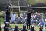 Bạo loạn nhà tù xảy ra tại Guatemala, hơn 30 người thương vong