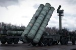 Nga không chuyển giao tên lửa S-300 cho Syria