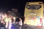 Xe khách tông container tại Kỳ Anh: 2 người chết, 7 người bị thương nặng