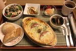 Suất ăn ngon như nhà hàng của sản phụ ở bệnh viện Nhật Bản