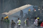 Thế giới ngày qua: Chỉ có 3 người sống sót trong vụ máy bay chở hơn 100 người rơi ở Cuba
