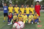 Chiều nay, đội bóng đá nhi đồng Hà Tĩnh thi đấu giao hữu với nhi đồng SLNA