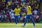 Neymar lập siêu phẩm, Brazil thắng dễ Croatia