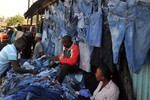 Cháy chợ ở Kenya, 85 người thương vong