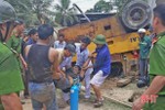 Tai nạn hy hữu: Lật xe lu tại Hồng Lĩnh, lái xe tử vong