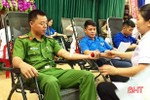 Đoàn viên thanh niên Cẩm Xuyên hiến 141 đơn vị máu