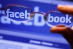 Facebook bị phạt nửa triệu bảng tại Anh