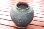 Phát hiện đồ gốm cổ thời Lý - Trần trong vườn nhà dân ở Nghi Xuân