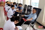 Ngày hội hiến máu ở Công ty Formosa Hà Tĩnh, thu gần 200 đơn vị máu