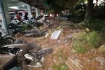 Thế giới ngày qua: Động đất 7 độ Richter, Indonesia cảnh báo sóng thần