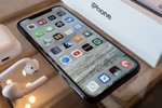 Thông tin mới nhất về giá bán bộ ba iPhone 2018: Có "sốc" như iPhone X 2017?