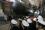 Cận cảnh tàu ngầm tàng hình “bóng ma trên biển” Kronshtadt của Nga