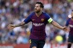Messi nhận giải thưởng đầu tiên tại Champions League 2018/19