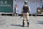 Ấn Độ: Tấn công khủng bố vào đồn cảnh sát tại Jammu và Kashmir