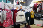 "Thả ga" mua quần áo trẻ em thương hiệu thế giới ngay ở Hà Tĩnh