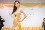 Á hậu người Hà Tĩnh diện váy xẻ ở tiệc chào mừng Miss Grand International