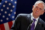 Thế giới ngày qua: Ông Trump để ngỏ khả năng Bộ trưởng Quốc phòng Mattis từ chức